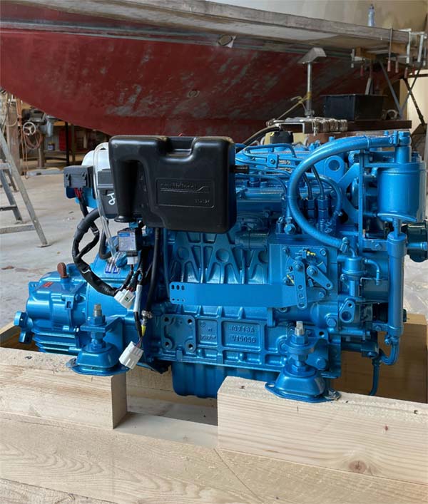 NANNI N4.38 37.5HP marine diesel engine